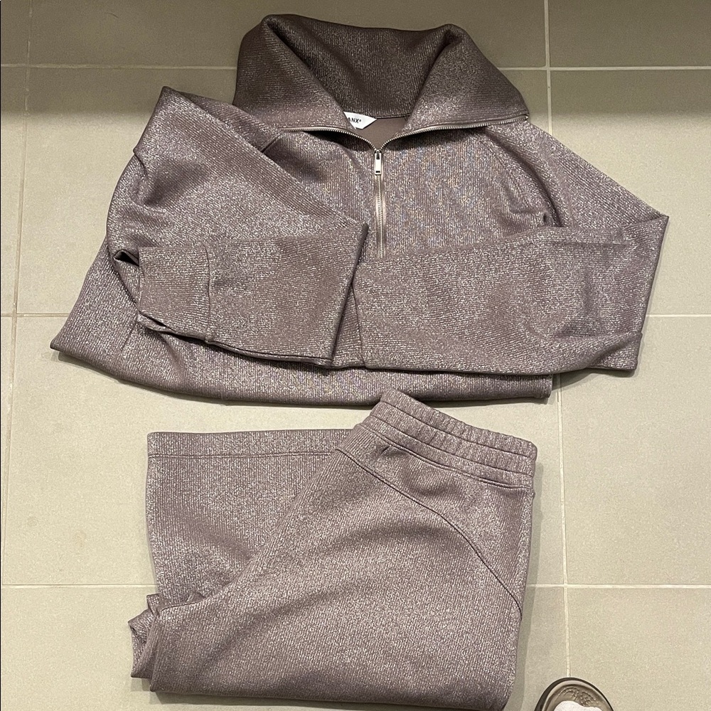 SPANX Shimmering Taupe Quarter-Zip Top and matching wide-leg pant -like new
